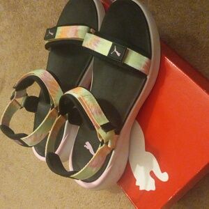 Puma sandal